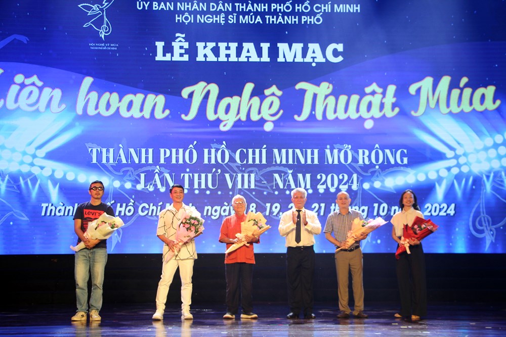 Khai mạc Liên hoan nghệ thuật Múa TP.HCM mở rộng năm 2024 - ảnh 2
