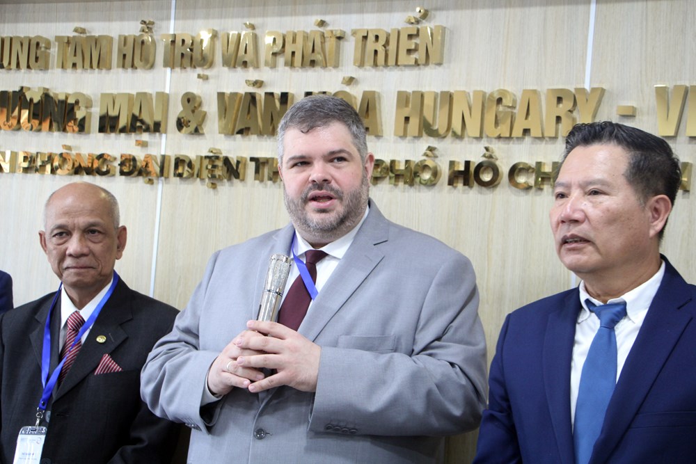 Ra mắt Trung tâm Hỗ trợ và phát triển thương mại, văn hóa Hungary - Việt Nam - ảnh 2