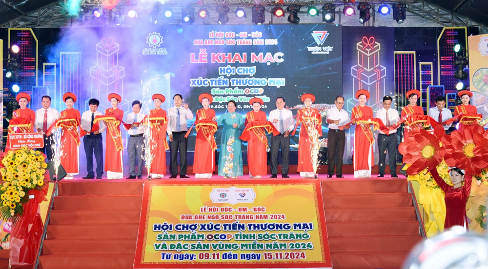 Khai mạc Hội chợ Xúc tiến thương mại sản phẩm OCOP - ảnh 1