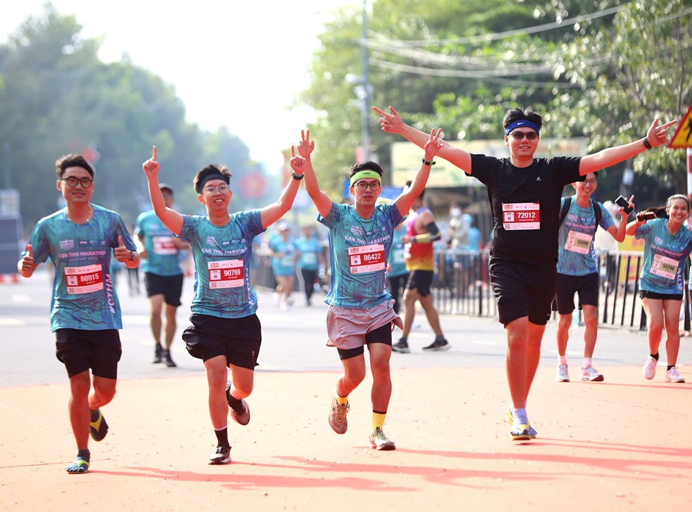 Hơn 9.000 VĐV tham dự Giải Marathon Quốc tế Di sản Cần Thơ 2024 - ảnh 4