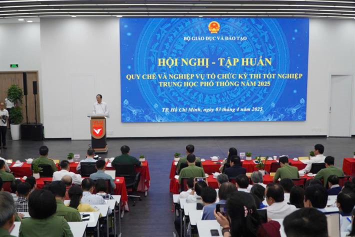 Hội nghị - tập huấn quy chế Kỳ thi tốt nghiệp THPT năm 2025 - ảnh 1