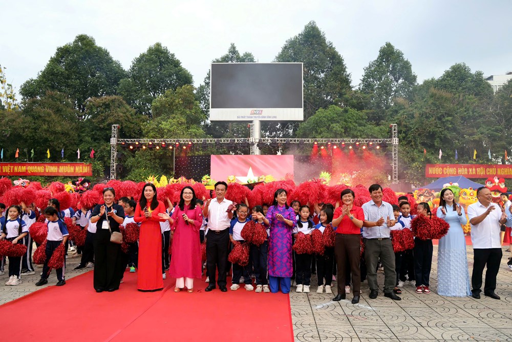 Sắc màu hội tụ - ảnh 3