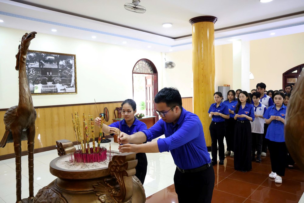 Tuổi trẻ Cần Thơ học tập và làm theo gương Bác Hồ - ảnh 2