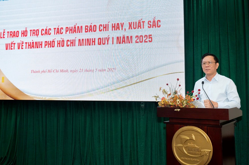 Báo Văn Hoá được trao hỗ trợ tác phẩm báo chí hay, xuất sắc về TP.HCM - ảnh 1
