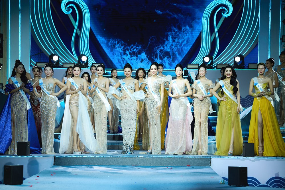 Nữ sinh Trường ĐH Văn hóa, Thể thao và Du lịch Thanh Hóa đăng quang Hoa hậu Biển đảo Việt Nam - ảnh 3