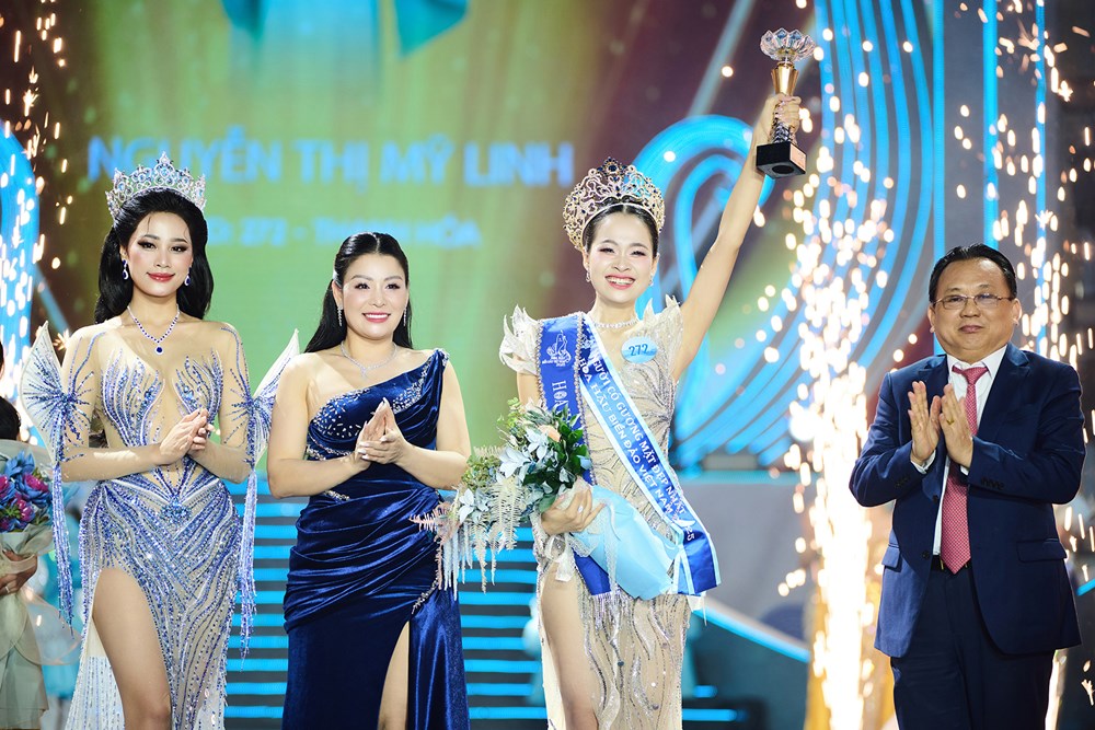 Nữ sinh Trường ĐH Văn hóa, Thể thao và Du lịch Thanh Hóa đăng quang Hoa hậu Biển đảo Việt Nam - ảnh 1