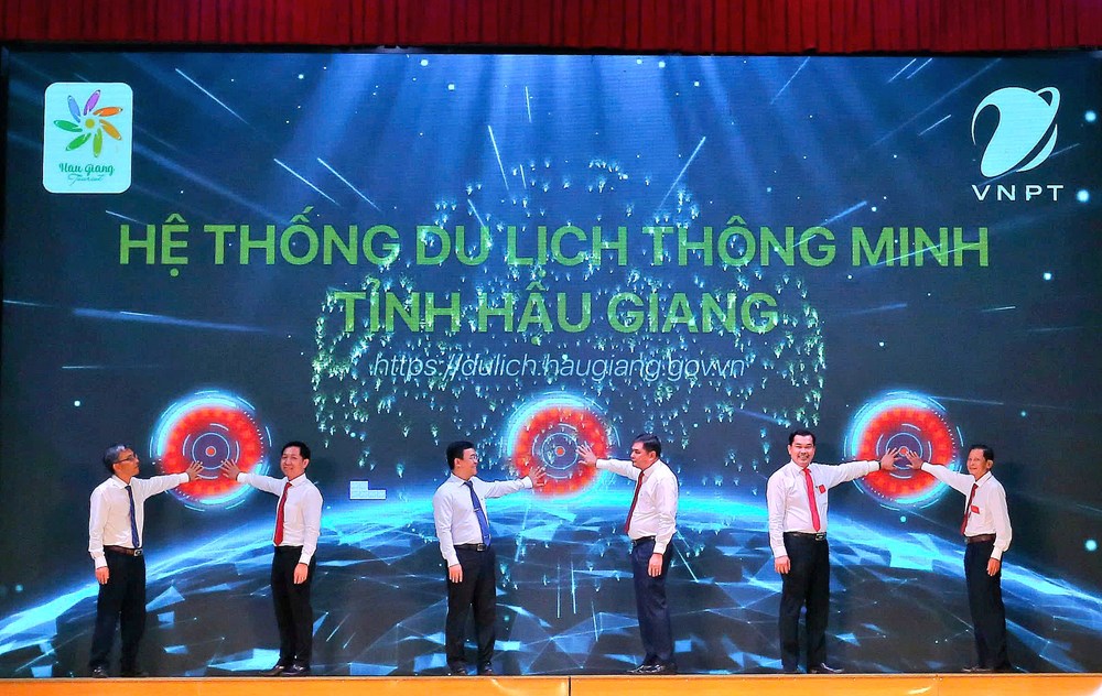 Hậu Giang ra mắt hệ thống du lịch thông minh - ảnh 1