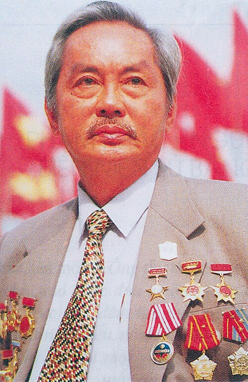 TP.HCM đề xuất đặt tên đường mang tên nhà báo, AHLĐ, NSND Phạm Khắc - ảnh 1