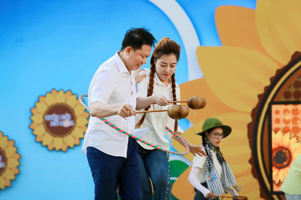 “Cuộc đời nở hoa” vượt mốc 1 tỉ đồng quyên góp sau 12 tập phát sóng - ảnh 3