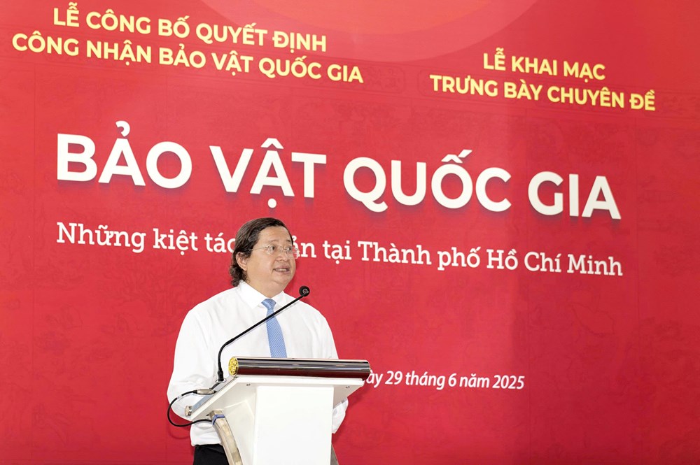 Trưng bày “Bảo vật Quốc gia - Những kiệt tác di sản tại TP.HCM” - ảnh 1