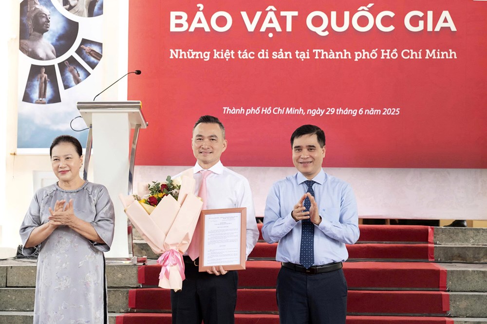 Trưng bày “Bảo vật Quốc gia - Những kiệt tác di sản tại TP.HCM” - ảnh 3