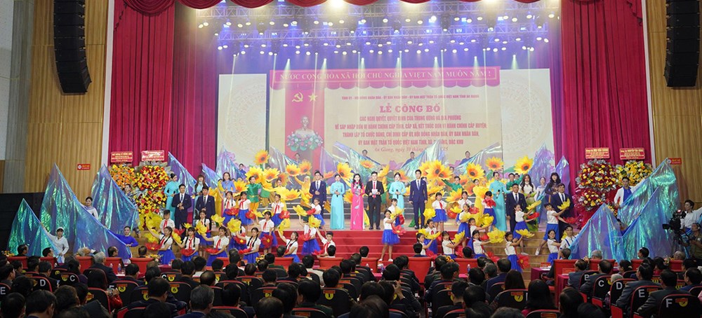 “An Giang phải vận hành thông suốt, phát triển mạnh mẽ vì nhân dân“ - ảnh 1