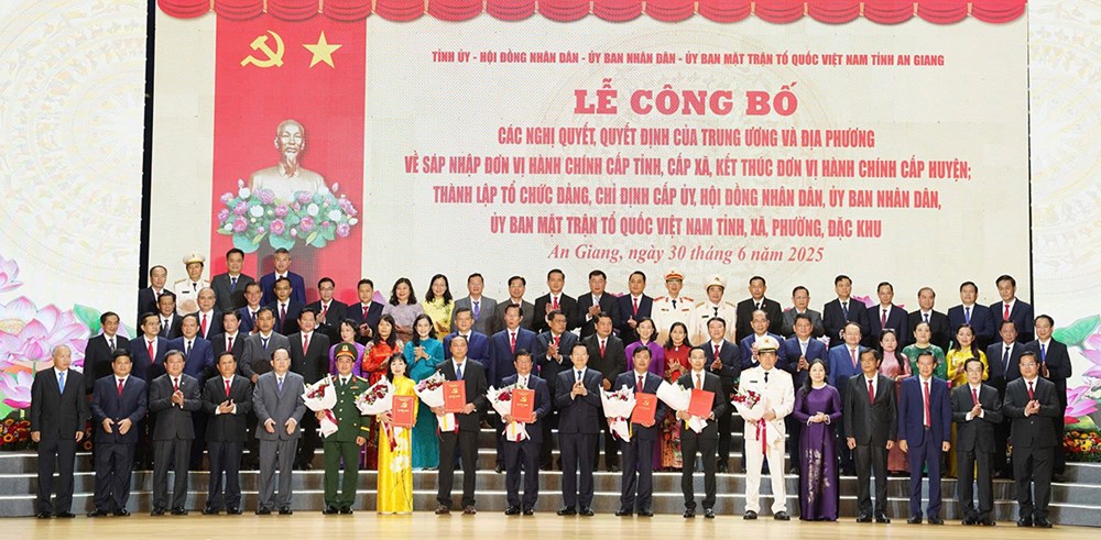 “An Giang phải vận hành thông suốt, phát triển mạnh mẽ vì nhân dân“ - ảnh 5