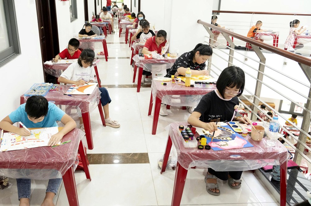 TP.HCM: Hơn 300 thiếu nhi tham gia cuộc thi vẽ tranh về Bác Tôn - ảnh 1