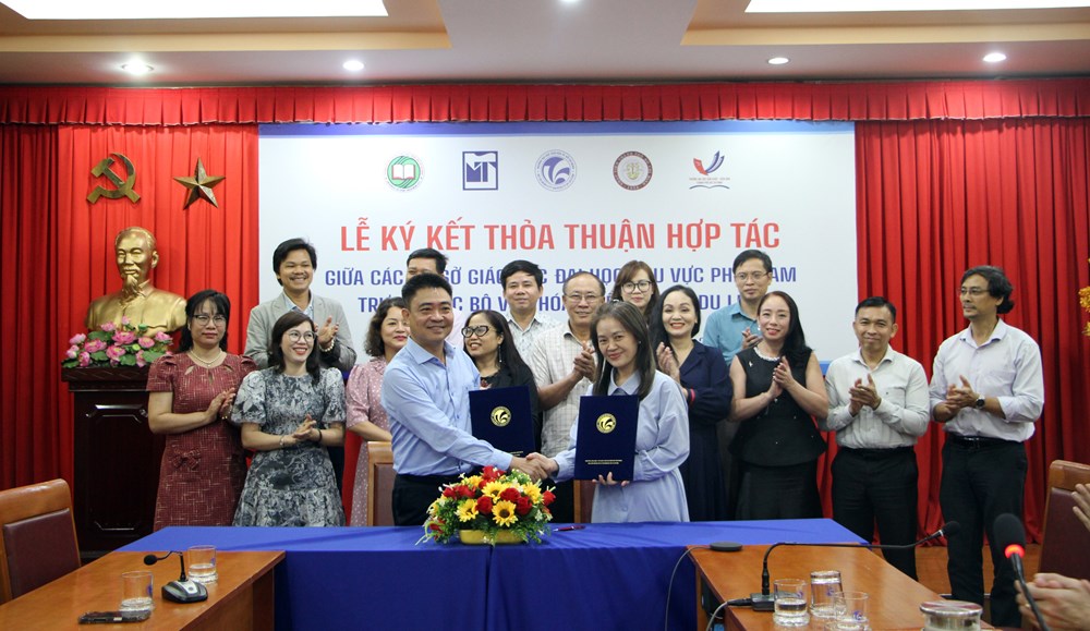 Tăng cường hợp tác, phát triển nguồn nhân lực văn hóa, nghệ thuật và thể thao - ảnh 10
