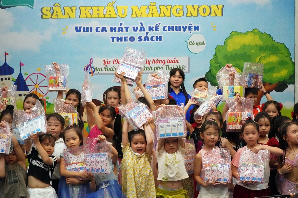 Sân chơi hè rộn ràng sắc màu nghệ thuật dành cho thiếu nhi - ảnh 3