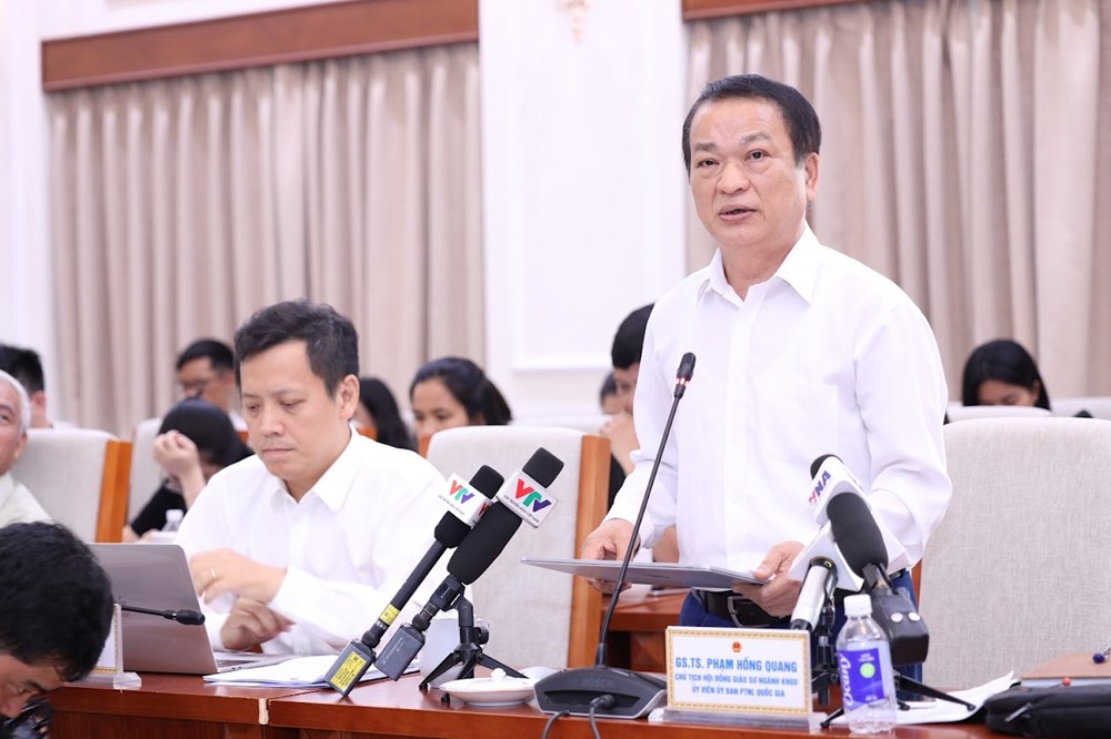Phổ điểm Kỳ thi tốt nghiệp THPT 2025 phản ánh đúng chất lượng giáo dục, phân hóa tốt - ảnh 2