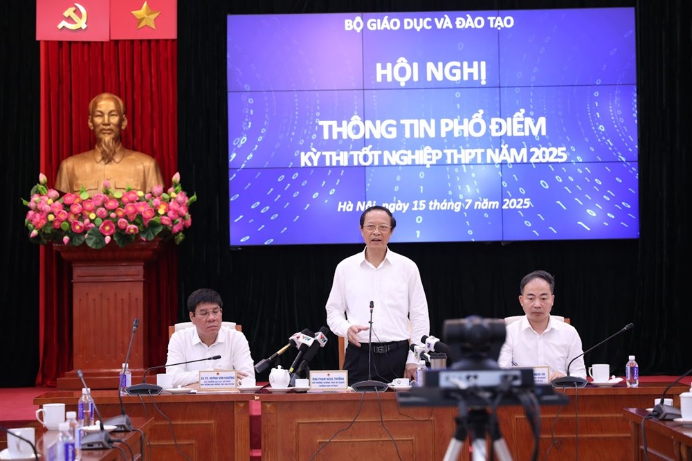 Phổ điểm Kỳ thi tốt nghiệp THPT 2025 phản ánh đúng chất lượng giáo dục, phân hóa tốt - ảnh 1