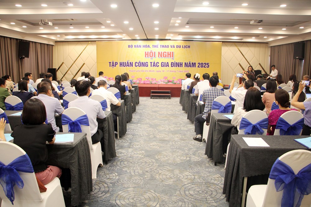 Công tác quản lý gia đình cần được đặt trong mối quan hệ chặt chẽ với các giá trị văn hóa - ảnh 1