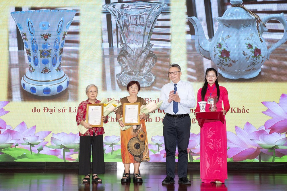 Họp mặt kỷ niệm 137 năm Ngày sinh Chủ tịch Tôn Đức Thắng - ảnh 5