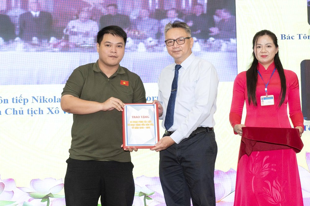 Họp mặt kỷ niệm 137 năm Ngày sinh Chủ tịch Tôn Đức Thắng - ảnh 6