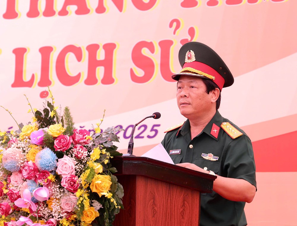 Khai mạc triển lãm chuyên đề 'Cách mạng Tháng Tám - Mốc son lịch sử' - ảnh 2