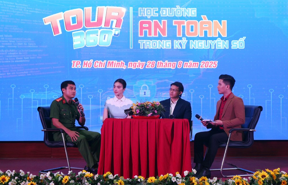 Khởi động ‘Tour 360: Học đường an toàn trong kỳ nguyên số’ - ảnh 3