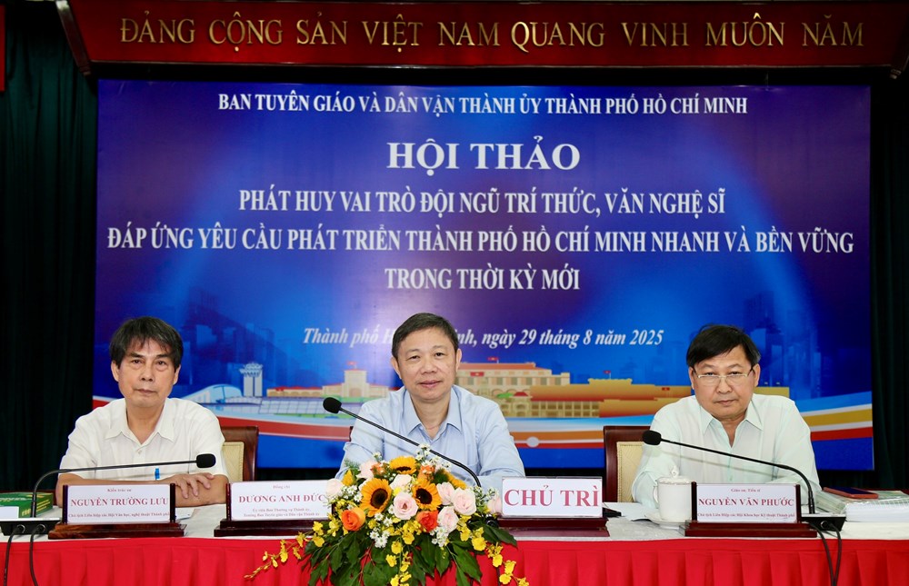 Khẳng định vai trò trí thức, văn nghệ sĩ trong phát triển TP.HCM - ảnh 7