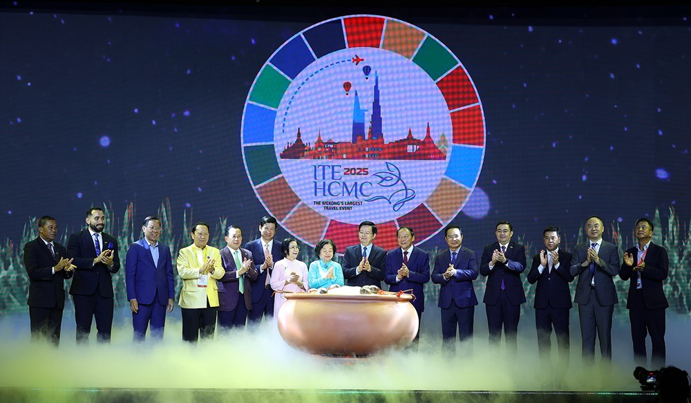 Cầu nối giới thiệu văn hóa, du lịch và ẩm thực Việt đến bạn bè quốc tế - ảnh 1