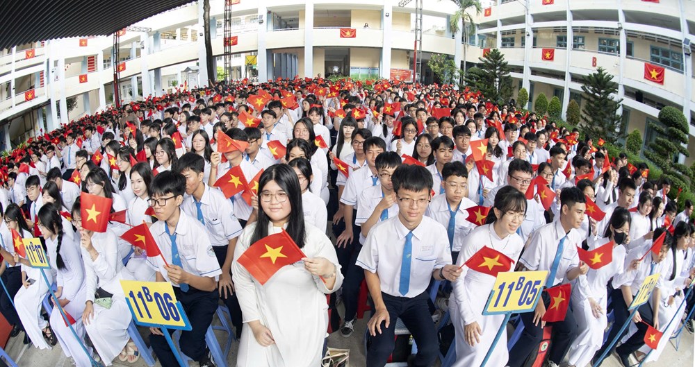 Hơn 2,5 triệu học sinh khai giảng năm học mới - ảnh 2