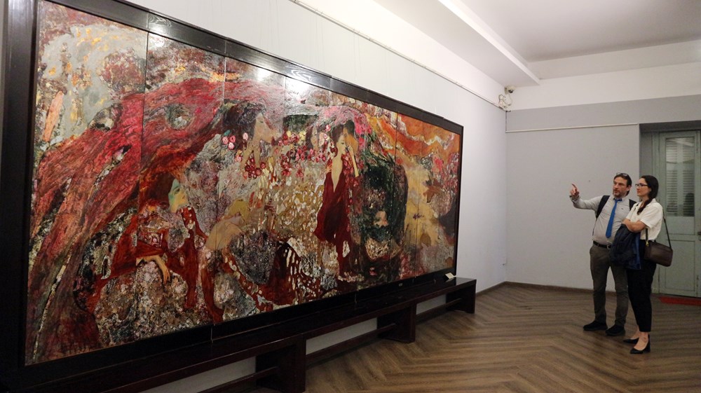 Triển lãm sơn mài 'Những vì sao trong đêm' - ảnh 8