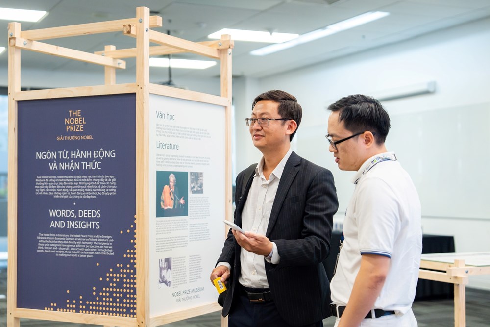 Triển lãm và Đối thoại Giải thưởng Nobel 2025 - ảnh 5