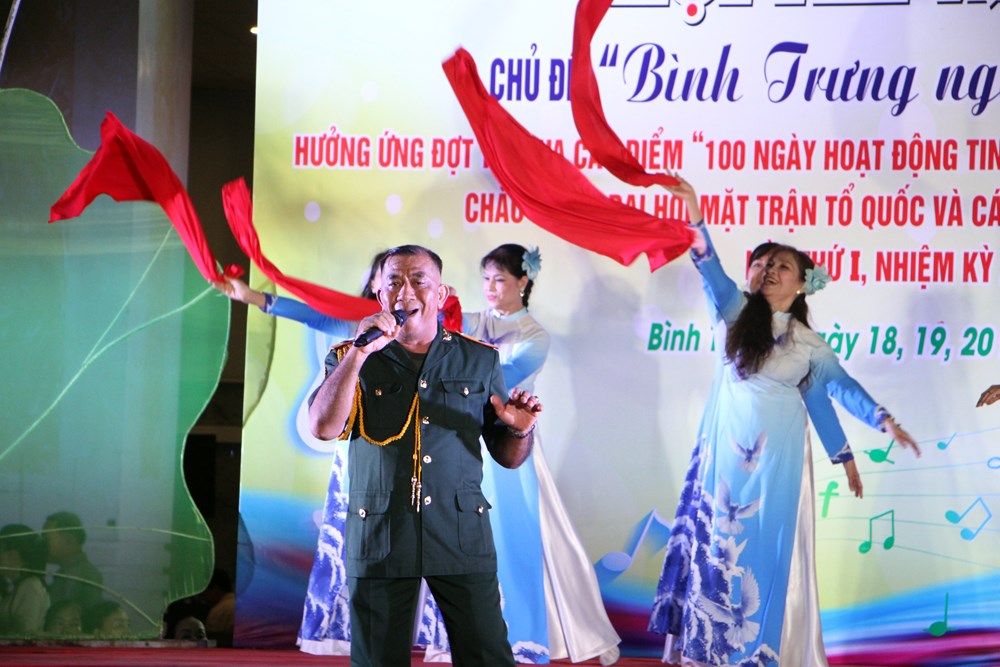 Hơn 100 tiết mục tham gia Hội thi văn nghệ 'Bình Trưng ngày mới' 2025 - ảnh 5