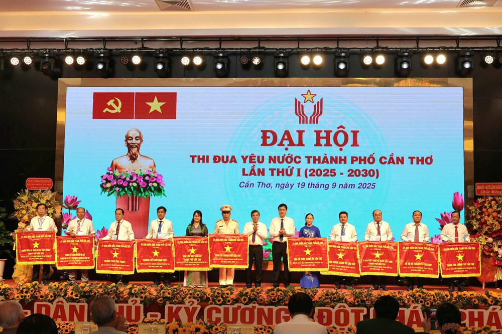Hơn 3.100 công dân được Thủ tướng tặng Bằng khen - ảnh 4