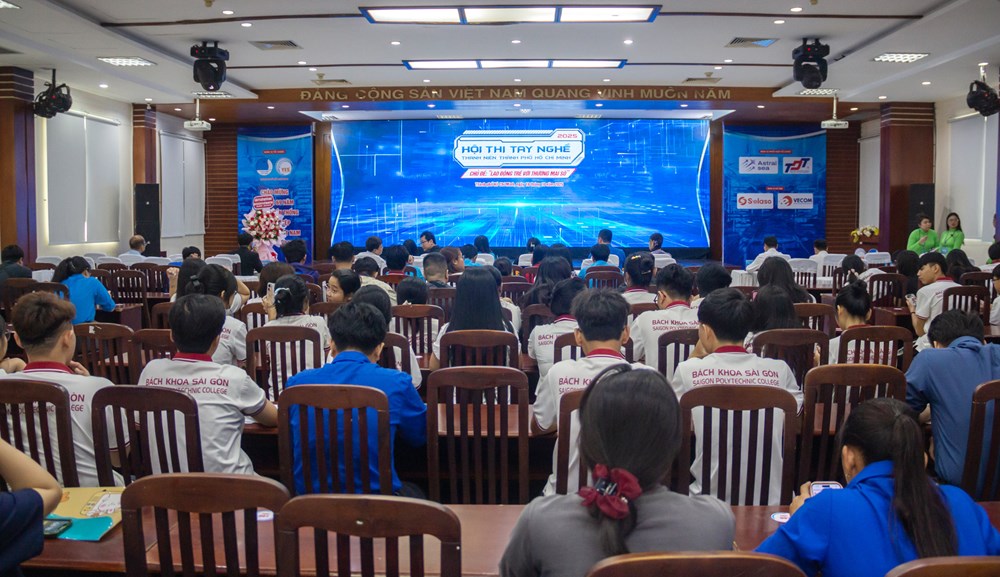 Lao động trẻ với thương mại số - ảnh 1