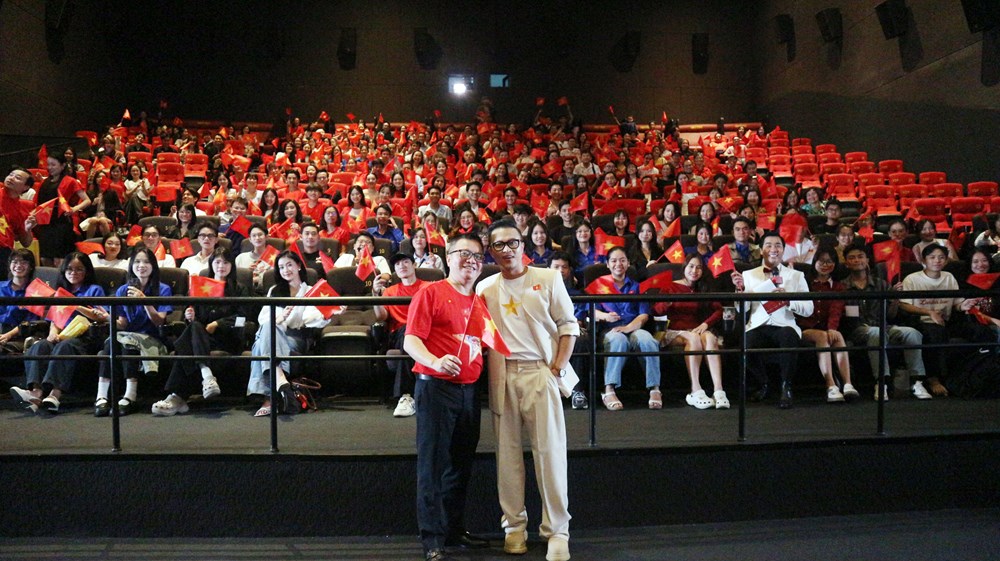 Suất chiếu đặc biệt ‘Tổ quốc trong tim: The Concert Film’ tại TP.HCM - ảnh 5