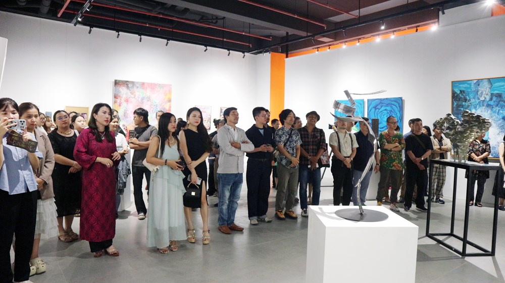 Triển lãm quốc tế ‘Nghệ thuật và văn hóa’ quy tụ nghệ sĩ Nhật Bản, Brazil, Indonesia và Việt Nam - ảnh 1