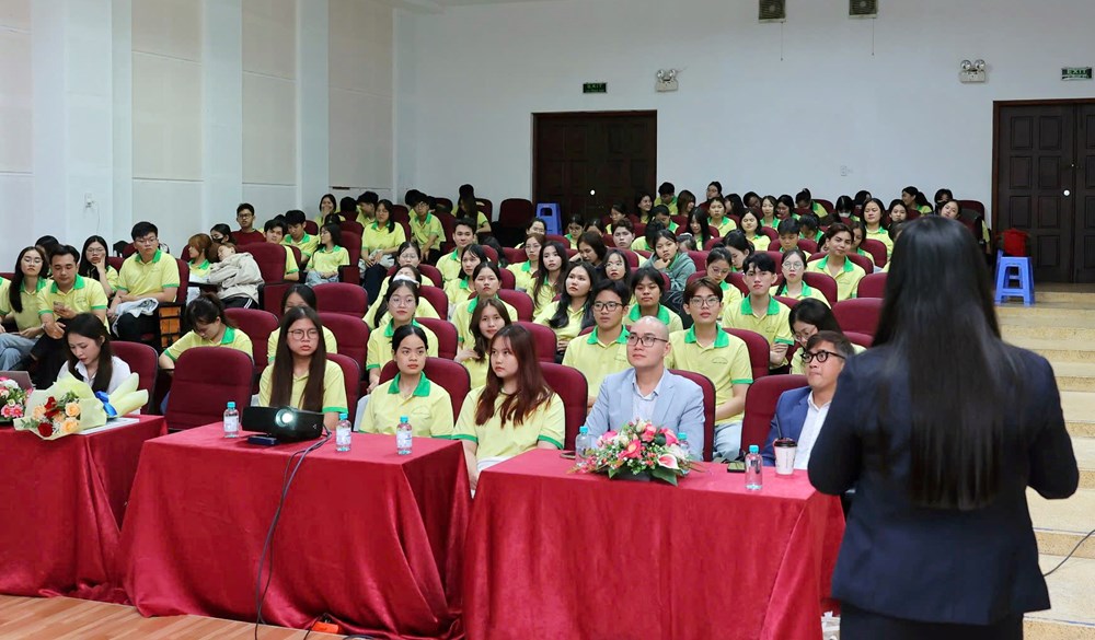 Nâng cao kỹ năng thiết kế và điều hành tour cho sinh viên Du lịch - ảnh 1