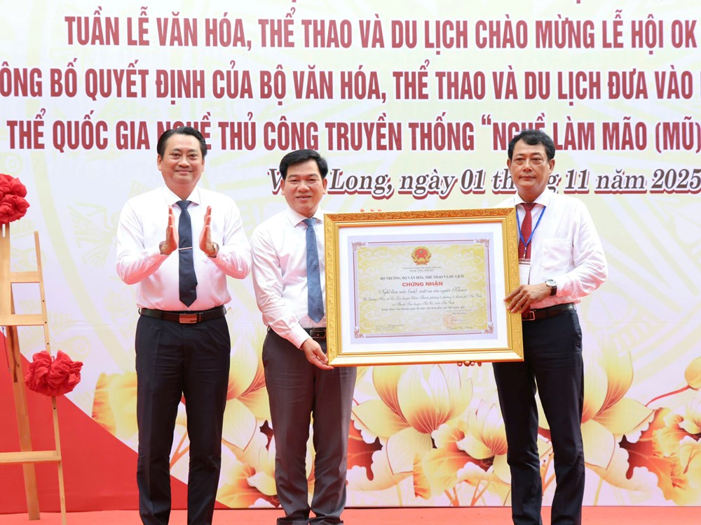 Khai mạc chuỗi hoạt động kỷ niệm Ngày Di sản văn hóa Việt Nam 23.11 - ảnh 2