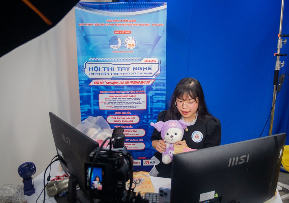 Thi livestream bán hàng tại Hội thi tay nghề thanh niên TP.HCM năm 2025 - ảnh 1