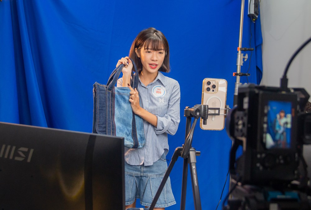 Thi livestream bán hàng tại Hội thi tay nghề thanh niên TP.HCM năm 2025 - ảnh 2