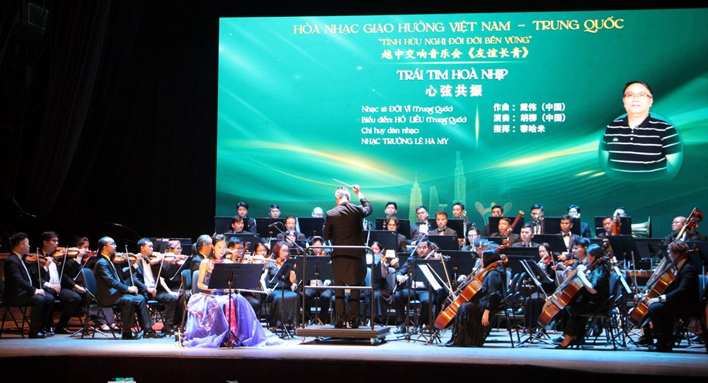Liên hoan Âm nhạc toàn quốc mở rộng 2025 khép lại với chương trình giao hưởng Việt – Trung - ảnh 12