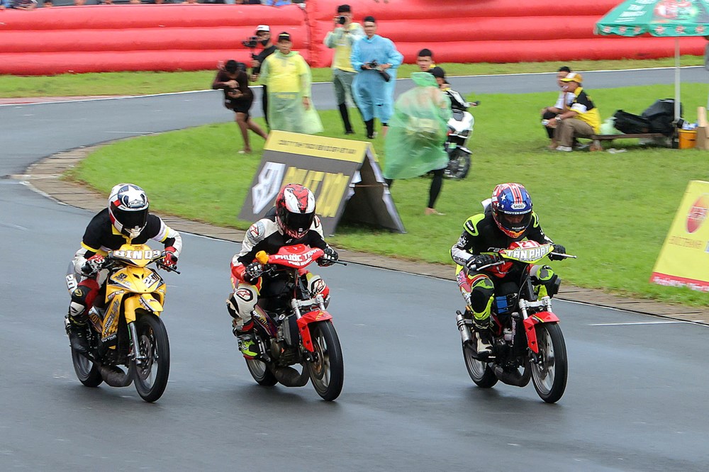 40 câu lạc bộ tranh tài tại Giải đua xe Mô tô toàn quốc 2025 - ảnh 10