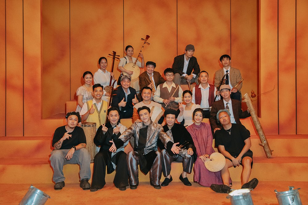 SOOBIN ra mắt MV 'Mục hạ vô nhân': Đưa hát Xẩm đến gần hơn với khán giả - ảnh 6