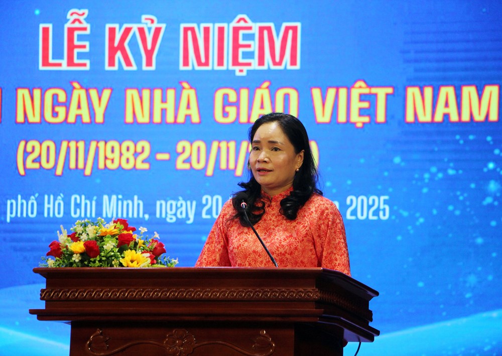 Trường ĐH Văn hóa TP.HCM kỷ niệm Ngày Nhà giáo Việt Nam 20.11 - ảnh 2