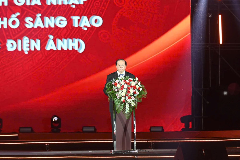 TP.HCM bừng sáng đêm khai mạc LHP Việt Nam và đón nhận danh hiệu UNESCO ‘Thành phố sáng tạo toàn cầu về điện ảnh’ - ảnh 4