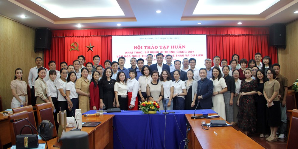 Đào tạo nhân lực VHTTDL trước yêu cầu mới về kỹ năng số và AI - ảnh 3