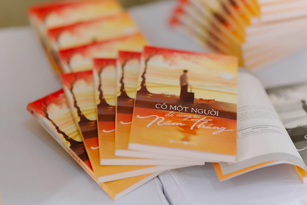 Nguyễn Hải Triều ra mắt tản văn 'Có một người đi cùng ta năm tháng' - ảnh 2