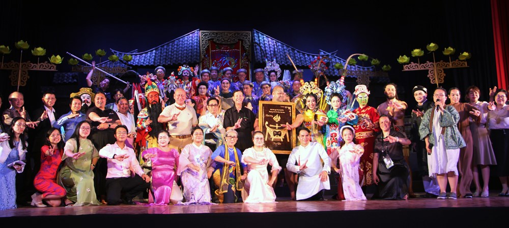 Giao lưu nghệ thuật Hát Bội và Kapa Haka nhân kỷ niệm 50 năm Việt Nam – New Zealand - ảnh 1