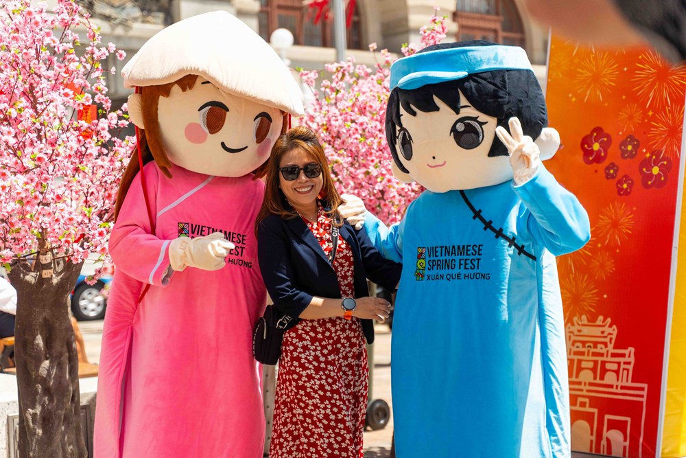 Tết Việt giữa lòng Tây Úc và những tấm lòng hướng về miền Trung - ảnh 2